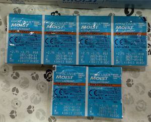 1-day Acuvue Moist contact Lens