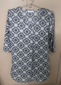 Trendy Comfortable Top with 3/4 sleeve