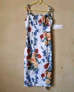 Tie Up Sleeves Floral Dress