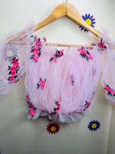 Ruffled Top 🌺
