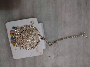 New Jhumka Maang Tikka Set