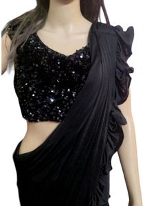 Price Drop💦💦Ruffled Lycra One Min Saree🌸💕