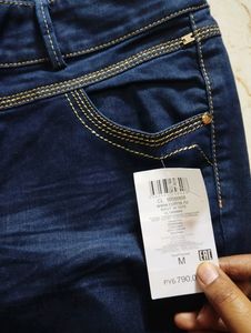 jeans 👖 for sell new with tag