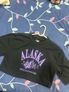 Alaska Graphic Crop Top