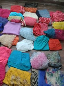 Assorted Women's Dupattas 50 per piece