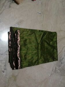 Dark Green With Golden Black Degin Less