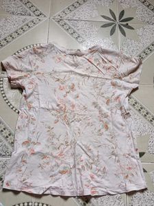Floral t.shirt
