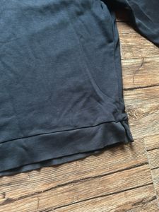 Black Graphic Sweatshirt