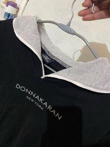 DNKY Black Tshirt With Stylish Collar