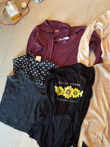 12 combo  Women's Tops Bundle