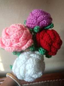 Crochet Rose 🌹🌹🌹 (99 Each)