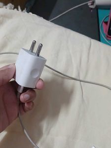 Original Apple 20W Adapter + Lightning Cable