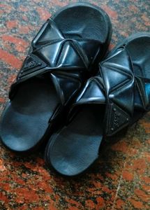 Black Flats With Free Complementary Yellow Flat