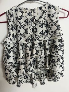 Madame Floral top