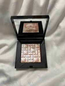 Bobbi Brown Highlighter- Pink Glow