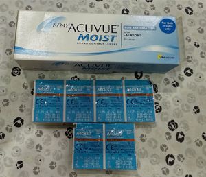 1-day Acuvue Moist contact Lens