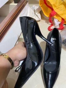 Zara Black Patent Pointed Heels
