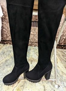 Thigh High Boots (size 35= 22.5 -23 cm)