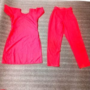Kurti Pant Set With Red Shimmery Shrug