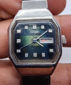 Vintage Seiko Hi-beat 2206 -3070 Watch