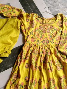 Beautiful Nyra Cut Kurti With Bottom wear