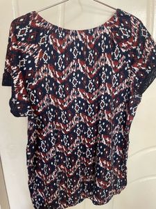 Max Fashion-Patterned Top