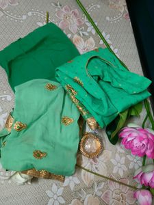 Green &amp; Gold Indian Salwar Kameez