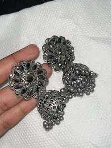 Oxidized Silver Jhumka &amp; Stud Earring Set