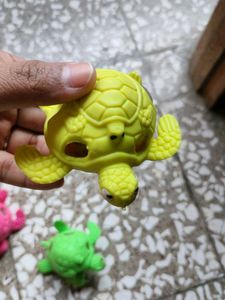 Squishy Stress Buster Turtle Toys - Set of 3