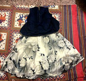 ❤️Stylish Navy &amp; Silver Floral Frock for Girls🌷