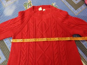 GAP Red sweater