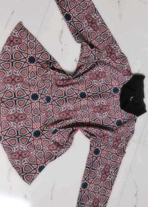 Short printed kurti/top for women