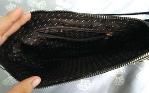 Chic Black Shoulder Sling Bag! 🐈‍⬛⭐