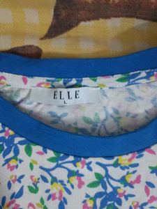 women combo of 4 tshirts