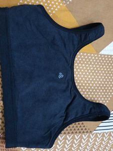 Women sports bra