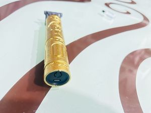 A Class Trimmer