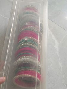 White Green Pink Combination Bohut Achcha H