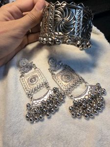 Silver Jhumka Earrings