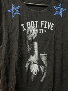 Tshirt