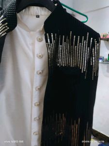 Stylish Kurta & Jacket Set