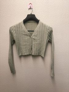 Cute Cropped Cardigan