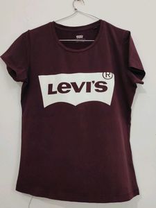 Maroon Coloured Levis T Shirt