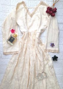 Elegant Cream Long Dress🎀