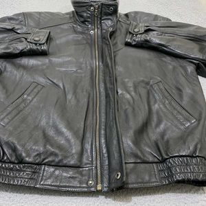 Vintage Leather Bomber Jacket