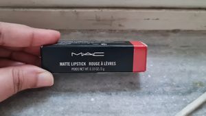 MAC Lipstick So Chaud