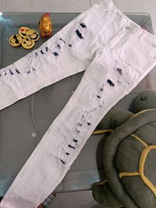 Fashionable White Jeans