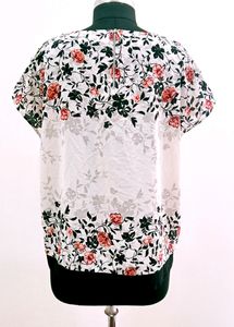 Floral Print Asymmetrical Hem Top