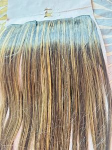 Artificial Straight Hair 😍