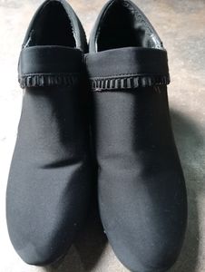 Stylish Black Boots