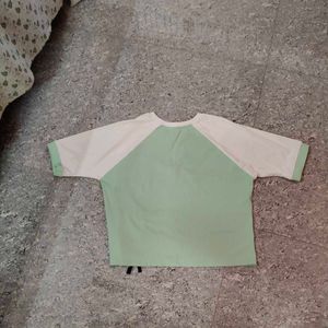 Mint Green Flower Top💚💭